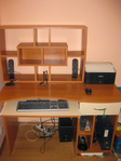 Комплект бюро и етажерка за стена цвят череша daylight_rTXj-s2r3z-KE5nzs7j0j1V-IDogQAk-ZtGVr5znnobX_w419-h559.jpg
