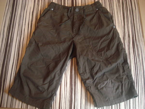 Лятно гъзарско панталонче 3/ 4 на H & M DSC061831.JPG Big