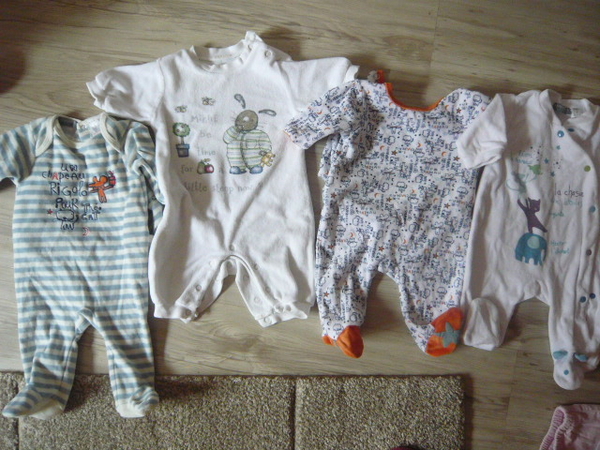 Лот от 4 унисекс плюшени пижамки за новородено zmeikovica_P1020128.JPG Big