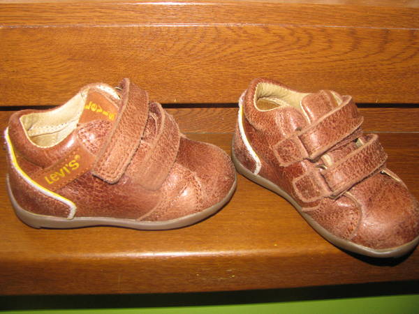 Бебешки обувки Levi s 29_02_2010_007.JPG Big