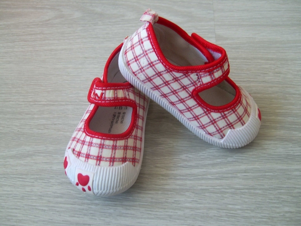 много сладки обувки Julia_PIC_0009n_1_.JPG Big