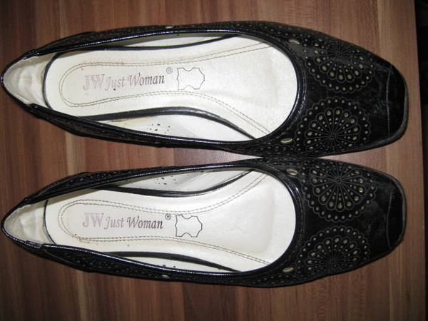 Момичешки  обувки от лак №35 Marichi_IMG_3047.JPG Big