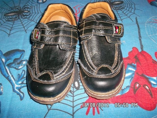 обувки само за 4лв. jujka_SAM_2380_Small_.JPG Big
