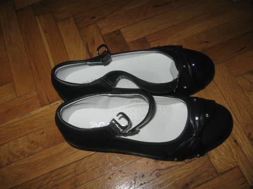 Обувки за госпожица roklq_0011.jpg Big