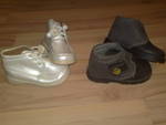 Чисто нови бебешки обувчици(15 лв. за двата чифта) 091220101614.jpg