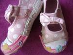 розови обувчици с цветенца DSC02786.JPG