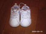 бели обувчици PHOT0014.JPG