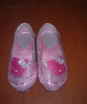 обувчици на hello kitty sioaa_4270937_1_585x461.jpg