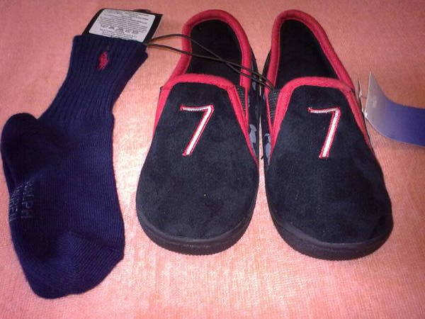 Лот нови пантофки и чорапки за момче с пощенските 200920101058.jpg Big