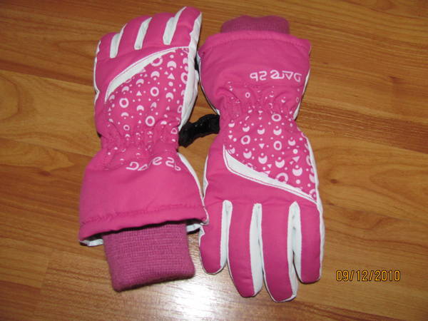 Нови ръкавички за госпожица! IMG_23131.jpg Big