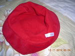 Червена шапка Oriflame DSCN4896.JPG