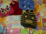 Продавам плетени шапки,шалове и ленти за глава sonq_58828702_1_800x600.jpg