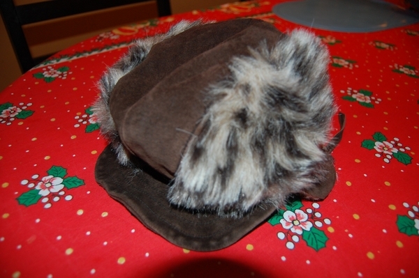 Много сладка кожена шапка velizaria_DSC_0933.JPG Big