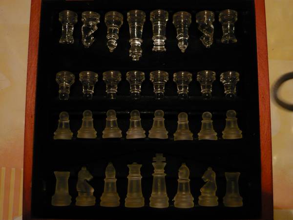 стъклен шах P1010423.JPG Big