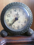 Дървен часовник - с пощата rainkissed_girl_171120113505.jpg