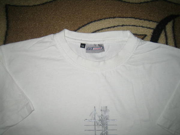бяла тениска на REEBOK IMG_0698.jpg Big