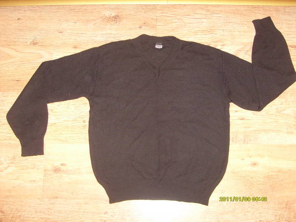 черно пуловерче с бод деколте S7308742.JPG Big