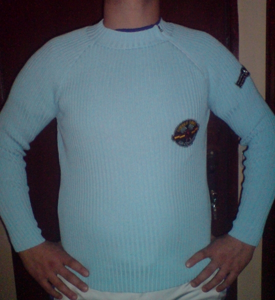 син и кафяв пуловер за 10 лв belleamie_ABCD00112.JPG Big