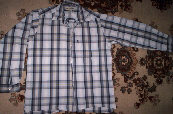Качествени ризи и блузка tays_100_1376.JPG Big