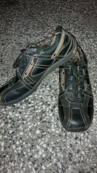 Мъжки обувки 44 номер за 17лв с пощата peepi1981_22042011119.jpg Big