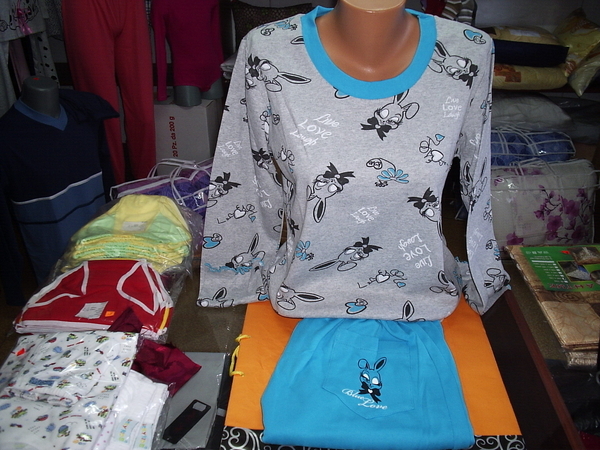 Нова дамска пижама с зайчета hrisi81_0071.JPG Big