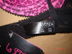 Сутиен на известната марка La Senza размер 75 В distef_DSC001271.JPG
