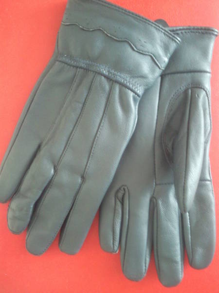 Нови дамски кожени ръкавици в сиво 977.jpg Big