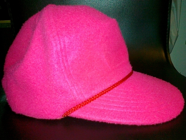 топла розова шапка с козирка ALEX_23112011496.jpg Big