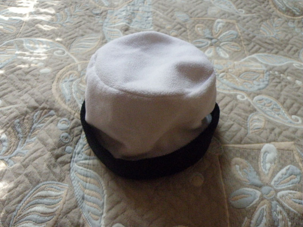 Черно-бяла дамска зимна шапка marina_kaprieva_P5180008.JPG Big