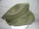 ПРОМОЦИЯ -10лв-Нови Спортно - елегантна шапка - тип Барета в черно, червено и светло зелено dioni_015623113.jpg