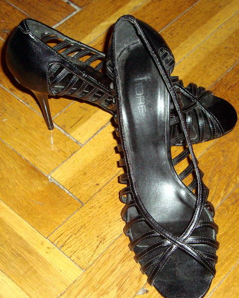 Страхотни черни сандалки с ток !!! DSC08224.JPG Big