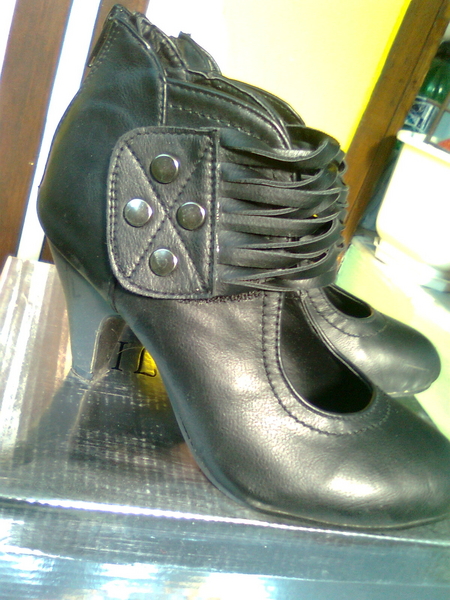Страхотни нови елегантни обувки!!! danni1140_0583.jpg Big