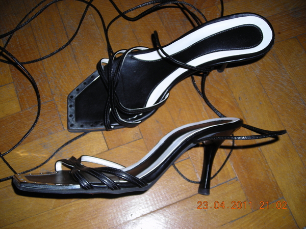 Черни сандали на висок ток kitty_DSCN5420.JPG Big