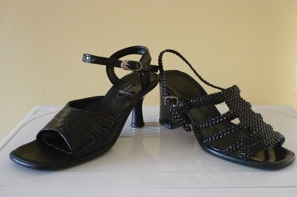 Два чифта елегантни черни сандали-може и размяна mima6a_P1030929.JPG Big