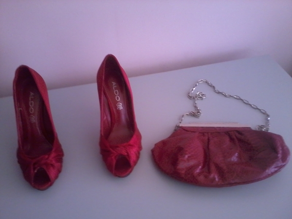червени обувки и чанта алдо лондон sakvartirantkata_2012-06-21_12_20_11.jpg Big