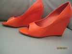 Нови оранжеви обувки №35 dani_0101.JPG