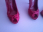червени обувки и чанта алдо лондон sakvartirantkata_2012-06-21_12_20_21.jpg