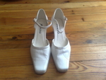 Бели обувки, почти нови с нисък ток stelyna_31.jpg