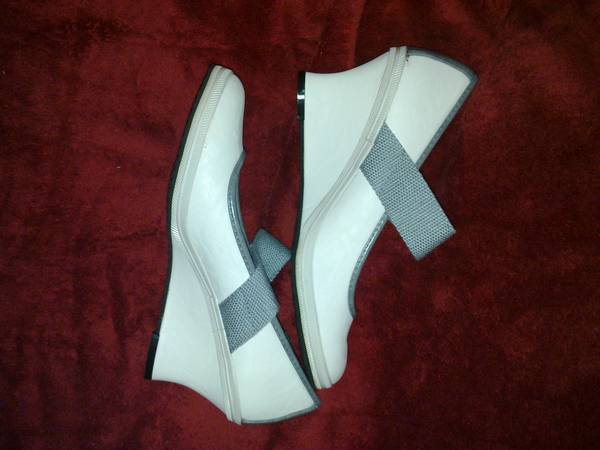Бели обувки със сив кант и сива лента-40 номер 04122010064.jpg Big