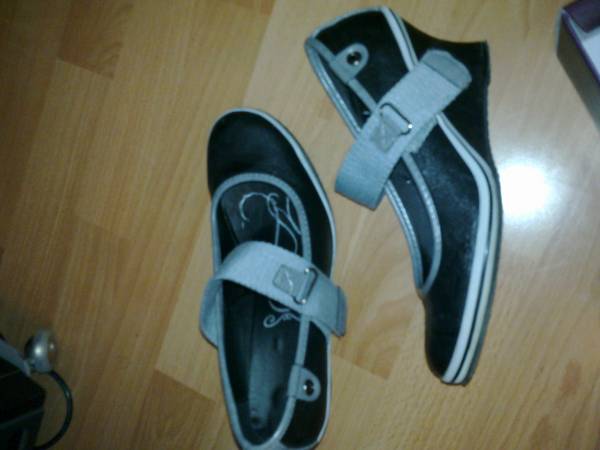 Черни обувки със сив кант и сива лента-40 номер 04122010067.jpg Big