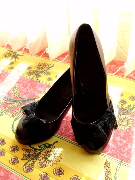 Черни обувки с панделка... DesiStoqnova_IMG_0001.JPG Big
