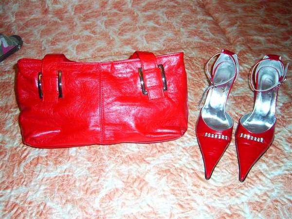 Червени обувки и чанта PIC_0289_Small_1.JPG Big