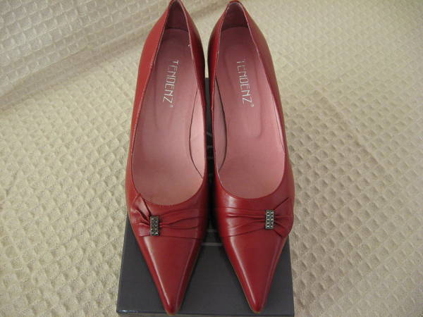 Елегантни червени обувки Picture_0481.jpg Big
