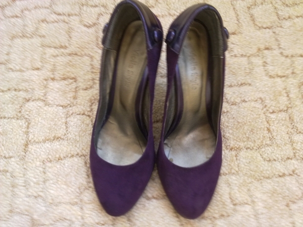 Лилави велурени обувки на ток emilly88_01102011191.jpg Big
