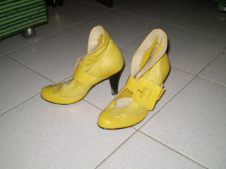 Обувки в жълто с голяма катарама,тип ботичка1 mack0_P1010168.JPG Big