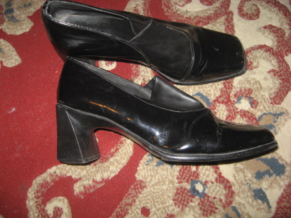 Черни обувки-кожа и лак №39 с подарък-чантичка mama_vava_IMG_00071.jpg Big