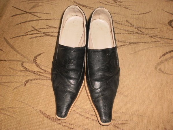 Черни обувки - 36 номер valia_stivi_1.JPG Big