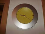 Картина масло репродукция на Слънчогледите на Ван Гог и часовник в жълтата гама - Варна PA0100021.JPG