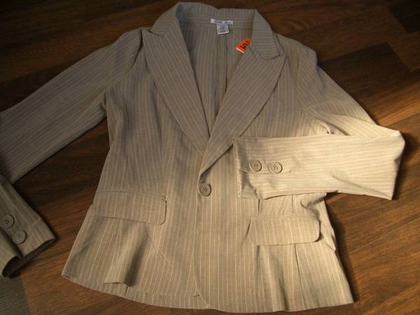 Ново сако, размер "S-M" с етикет CIMG9086.JPG Big
