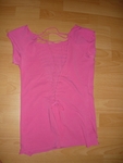 Розова тениска с интересен гол гръб PetqPetkova_P1100439_Desktop_Resolution_.JPG